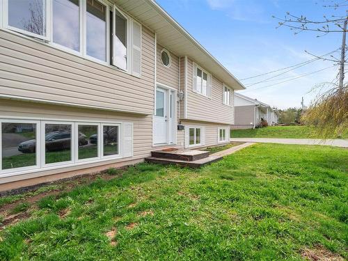 98 Sierra Drive, New Glasgow, NS 