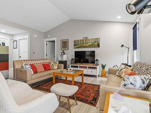 71 Acorn Drive, Bridgewater, NS 