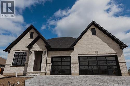 110 NEWCASTLE DRIVE  Sarnia, ON N7S 0A7