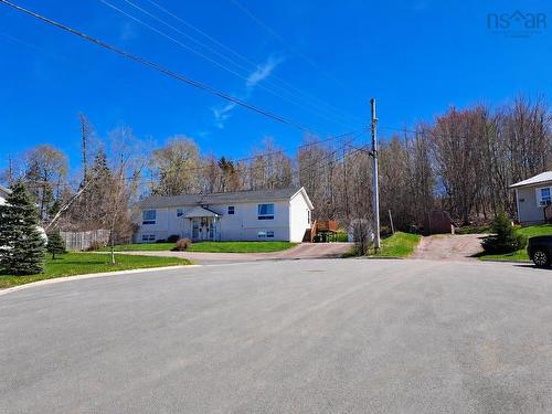 A & B 29 Schirra Close, Truro, NS 