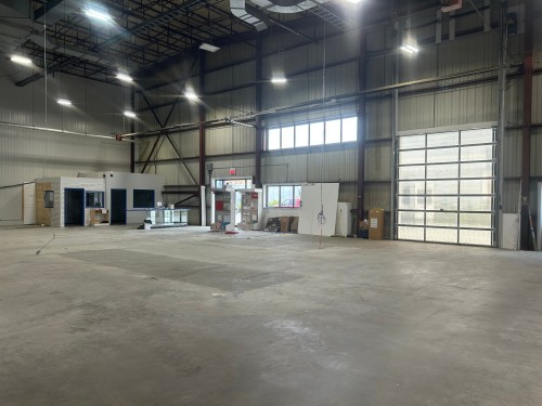 Intérieur - 290 Boul. Industriel, Rouyn-Noranda, QC - Indoor Photo Showing Garage
