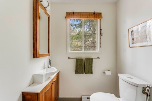 Bathroom - 16 Mtée Juniper, Chelsea, QC - Indoor Photo Showing Bathroom