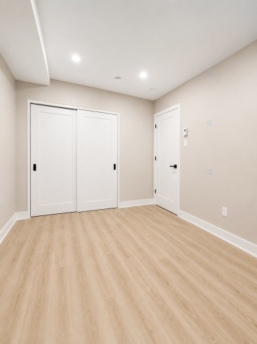 Bedroom - 10768 Rue Berri, Montréal (Ahuntsic-Cartierville), QC - Indoor