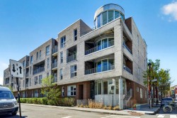 101-3780 Av. Coloniale Montréal (Le Plateau-Mont-Royal), QC H2W 2B6