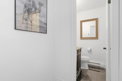 Powder room - 