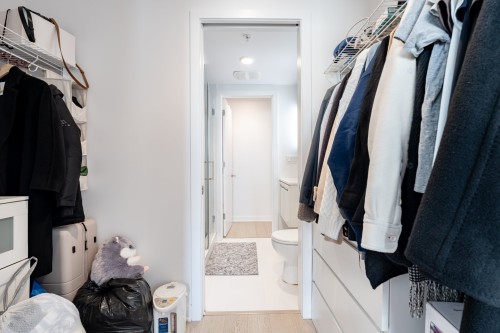 Closet - 1703-1288 Av. Des Canadiens-De-Montréal, Montréal (Ville-Marie), QC - Indoor With Storage
