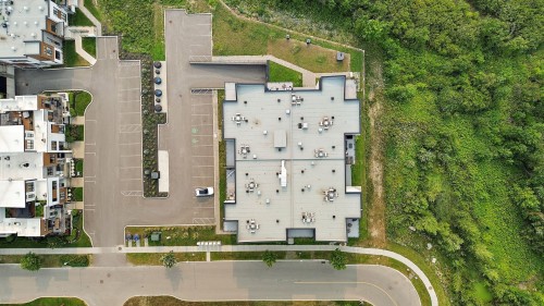 Front of Structure - 403-645 Rue René-Lecavalier, Terrebonne (Terrebonne), QC - 