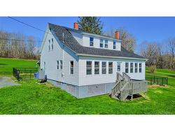 136 Riverview DR Florenceville-Bristol, NB E7L 3M3