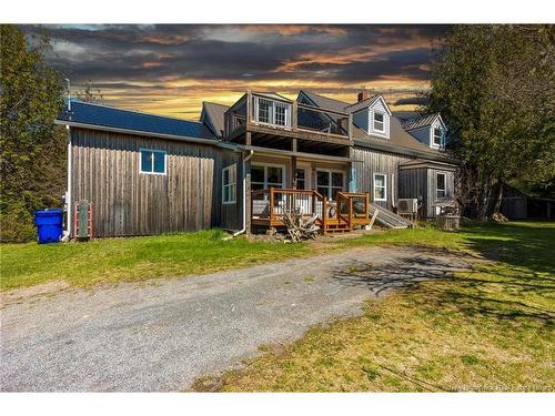 111 Mckay Loop Rd, Pennfield, NB 