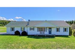 400 West Glassville RD  Glassville, NB E7L 1W4