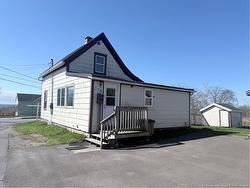 376 Demille ST  Saint John, NB E2M 2V7