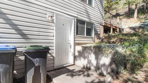 477 Clifton Road, Kelowna, BC - Outdoor