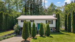 1495 Hobson Ave  Courtenay, BC V9N 6P2