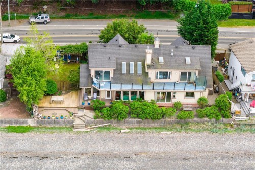 2995 Island Hwy West, Qualicum Beach, BC 