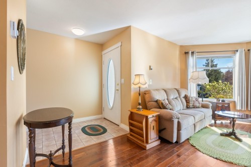 2188 Cardinal Pl, Comox, BC 