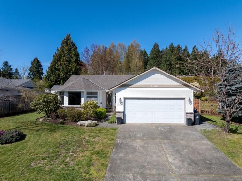 2188 Cardinal Pl, Comox, BC 