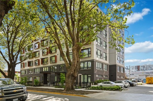212-629 Speed Ave  Victoria, BC V8Z 1A5