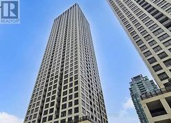 2204 - 30 ELM DRIVE W  Mississauga, ON L5B 0N6