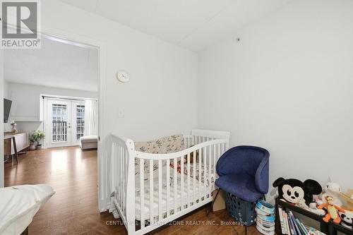 306 - 1440 Bishops Gate, Oakville, ON - Indoor Photo Showing Bedroom