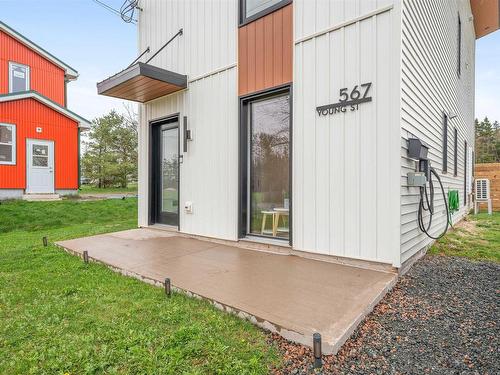 567 Young Street  Truro, NS B2N 3Y8
