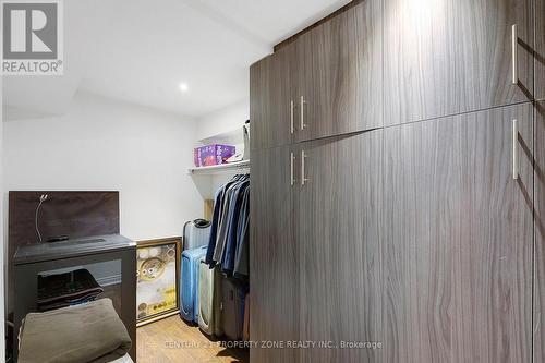 30 Grouse Lane, Brampton, ON - Indoor Photo Showing Laundry Room