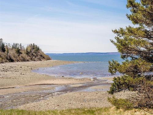 8367 Highway 101, Brighton, NS 