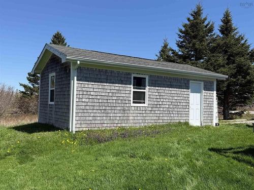 1663 Highway 3, East Pubnico, NS 