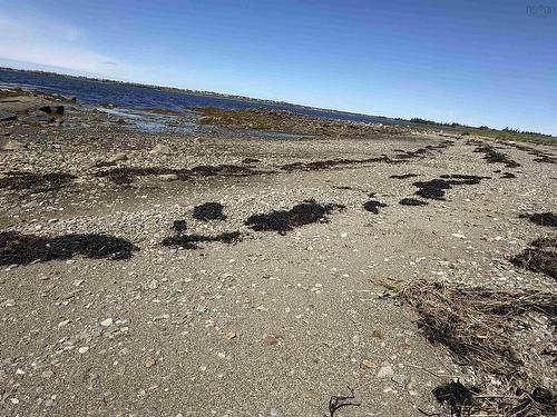 1663 Highway 3, East Pubnico, NS 
