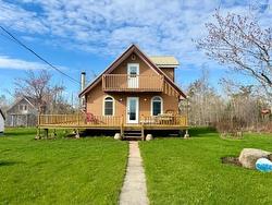 136 Red Cliff Drive  Seafoam, NS B0K 1N0