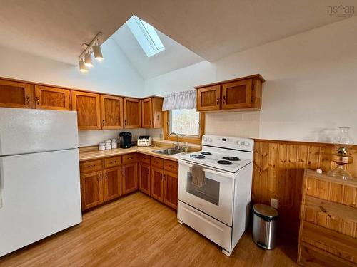 136 Red Cliff Drive, Seafoam, NS 