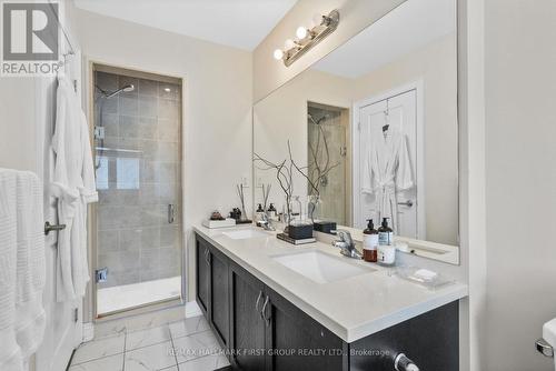 Primary Ensuite - 22 Phillipsen Way, Markham, ON - Indoor Photo Showing Bathroom