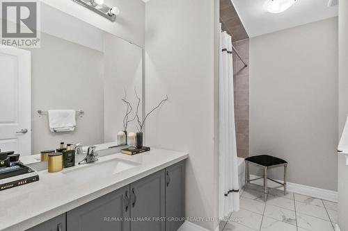22 Phillipsen Way, Markham, ON - Indoor Photo Showing Bathroom