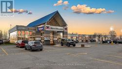 5791 PRINCE OF WALES DRIVE Ottawa, ON K4M 1A5
