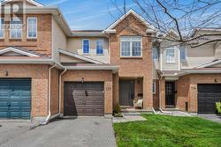 172 COLLISTON CRESCENT  Ottawa, ON K1V 2J5