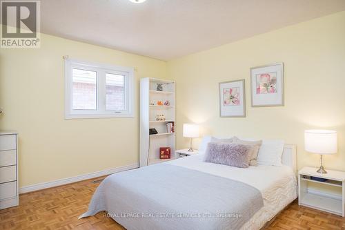 Bedroom 4 - Window view - 4810 Rathkeale Road, Mississauga, ON - Indoor Photo Showing Bedroom