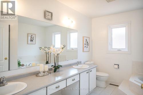 Bathroom 3 - 4810 Rathkeale Road, Mississauga, ON - Indoor Photo Showing Bathroom
