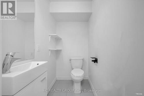 13 - 2212 Bromsgrove Road, Mississauga, ON - Indoor Photo Showing Bathroom
