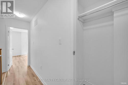 13 - 2212 Bromsgrove Road, Mississauga, ON - Indoor