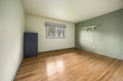 Bedroom - 