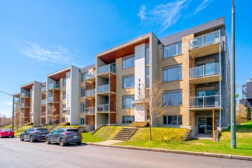 5000 Rue de l'Escarpement  Québec (La Haute-Saint-Charles), QC G3K 0N6