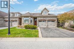 6758 ST ANDREWS CIRCLE Unit# 26 Plympton-Wyoming, ON N0N 1E0
