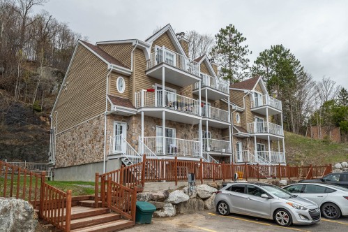 Front of Structure - B-729 Rue Principale, Saint-Sauveur, QC - Outdoor