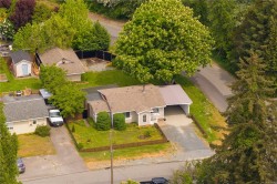710 Oakley St Nanaimo, BC V9S 1Z8
