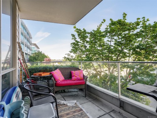 #105-399 Tyee Rd, Victoria, BC - Outdoor With Exterior