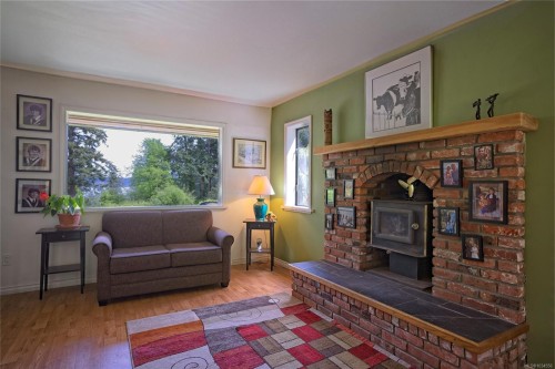 144 Hedger Rd, Salt Spring, BC 