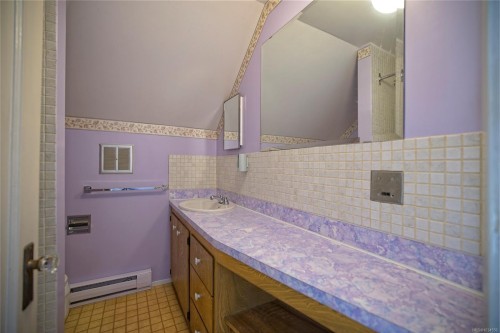 144 Hedger Rd, Salt Spring, BC 