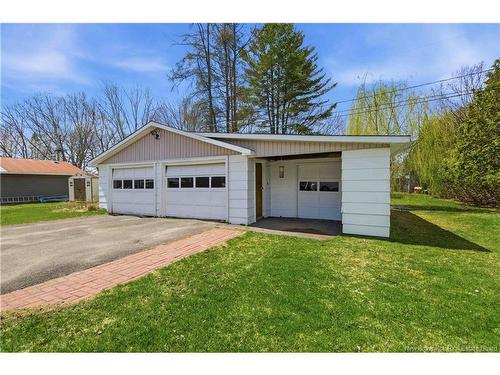 34 Carol Ave, Fredericton, NB 