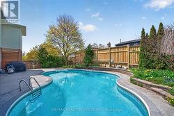 2 DUNBAR DRIVE Whitby, ON L1N 6R7