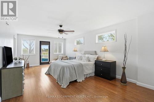 31 Algonquin Avenue, Hamilton, ON - Indoor Photo Showing Bedroom