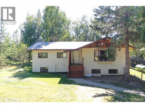 2341 REIERSON ROAD  Quesnel, BC V2J 6K1